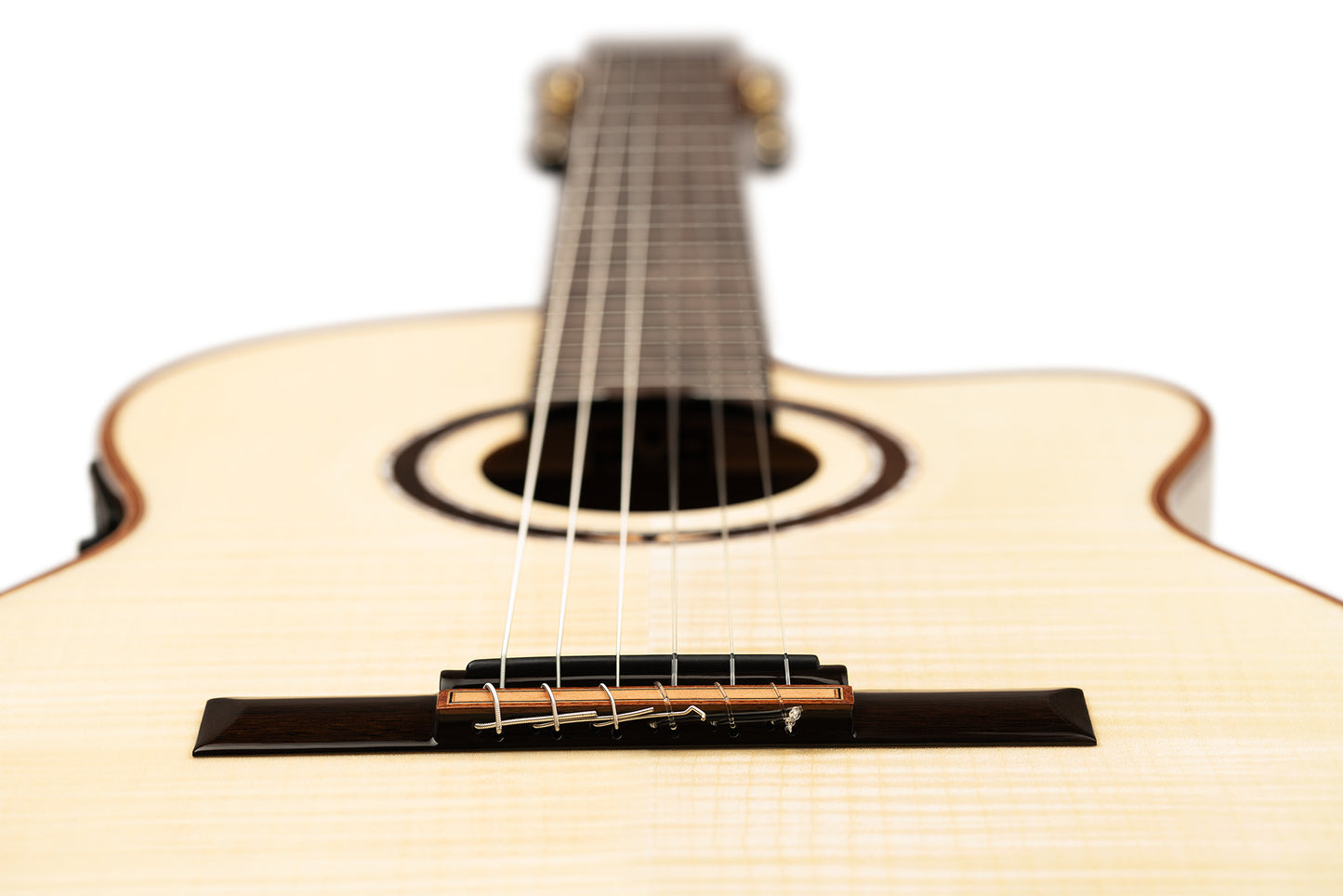 BRIDESUITECE ORTEGA The Private Room 4/4 Konzertgitarre 6-String - Natural + Gigbag